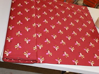 Rol stof 1 rol rood puppie 148 breed 119 gr 10 meter - afbeelding 2 van  3