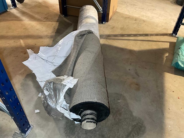 Rol textiel - afbeelding 2 van  2