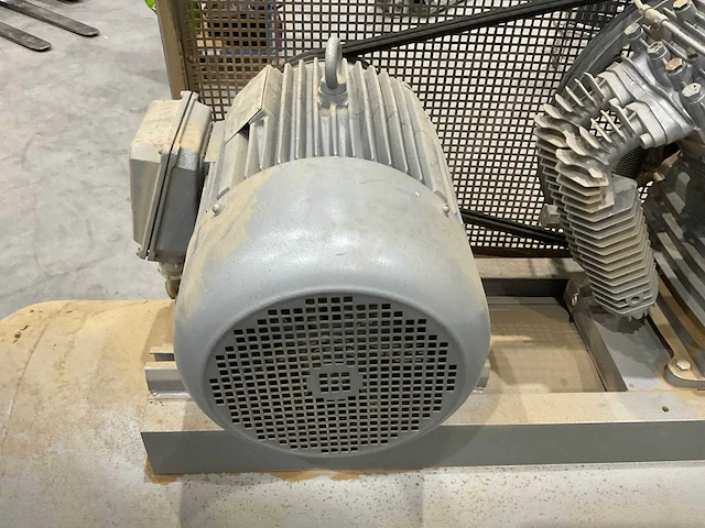 Rolair - compressor - afbeelding 13 van  18