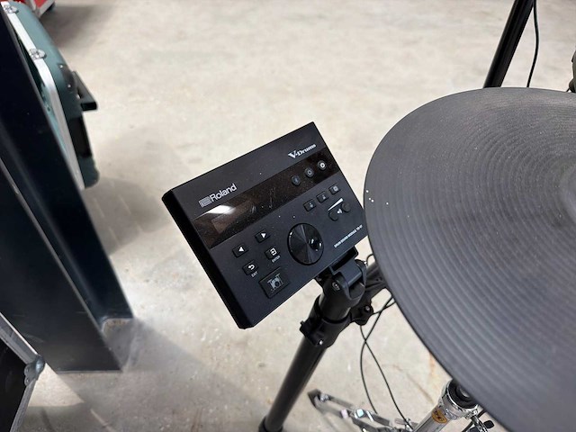 Roland electrisch drumstel - afbeelding 2 van  5