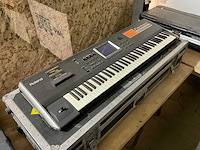 Roland fantom fa-76 synthesizer keyboard - afbeelding 4 van  8