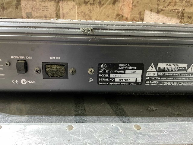 Roland fantom fa-76 synthesizer keyboard - afbeelding 8 van  8