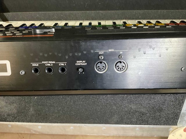 Roland jupiter-50 synthesizer keyboard - afbeelding 5 van  6