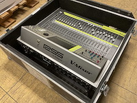 Roland m400 v-mixer - afbeelding 1 van  2