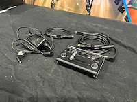 Roland v-02hd videomixer - afbeelding 1 van  3
