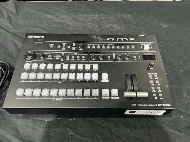 Roland v-800hd mk ii videomixer - afbeelding 2 van  3