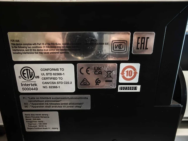 Roland versastudio bn-20d professionele dtf printer & snijplotter - afbeelding 3 van  12