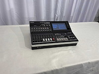 Roland vr50hd videomixer - afbeelding 2 van  3