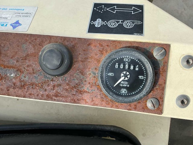 Rolba - 1988 - 828d - zelfrijdende veegmachine - afbeelding 7 van  27