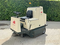 Rolba - 1988 - 828d - zelfrijdende veegmachine - afbeelding 1 van  27