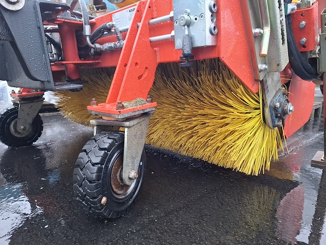 Rolbezem adler, bouwjaar 2018 - afbeelding 5 van  10