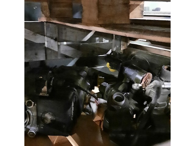 Rolbezem met tank en diverse onderdelen, nido, hf-25-ds, 1987 - afbeelding 11 van  20