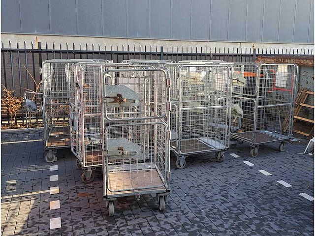 Rolcontainer (13x) - afbeelding 1 van  2