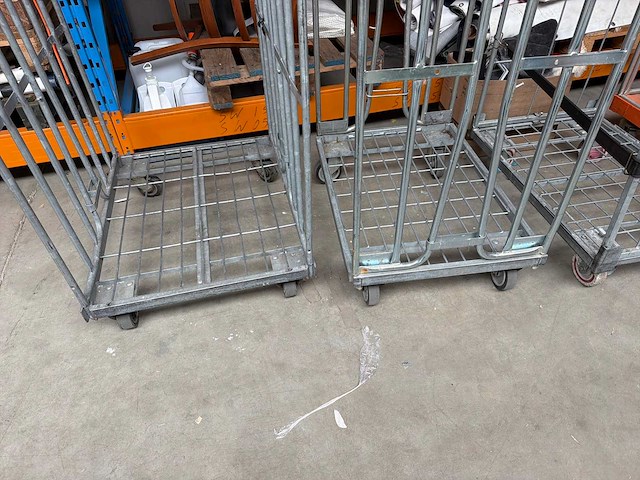Rolcontainer (4x) - afbeelding 2 van  4