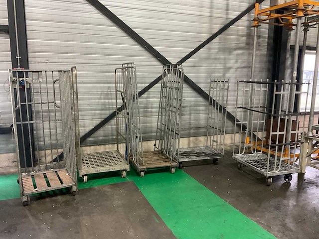 Rolcontainer (4x) - afbeelding 1 van  5