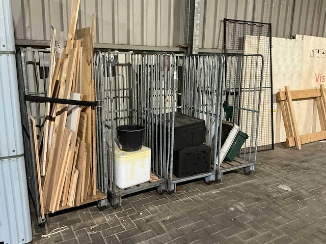 Rolcontainer (4x) - afbeelding 1 van  3