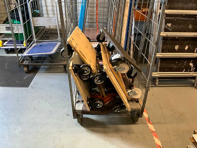 Rolcontainer (6x) - afbeelding 2 van  8