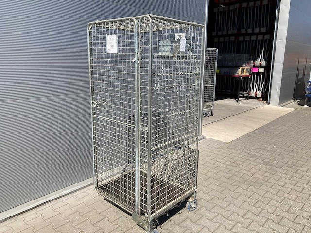 Rolcontainer 70x75x165cm anti diefstal - afbeelding 2 van  3
