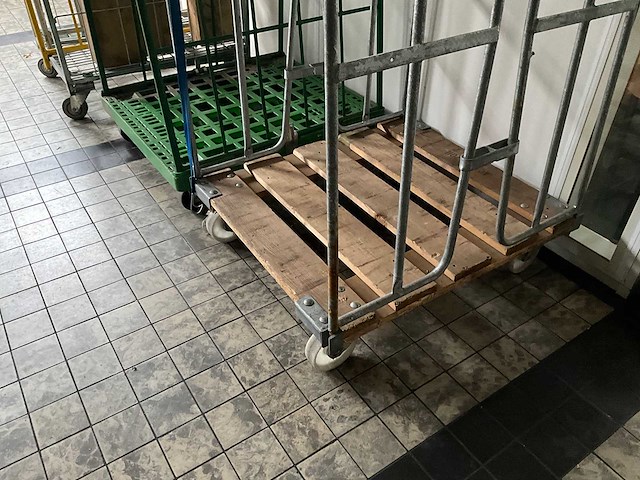 Rolcontainer (7x) - afbeelding 3 van  6