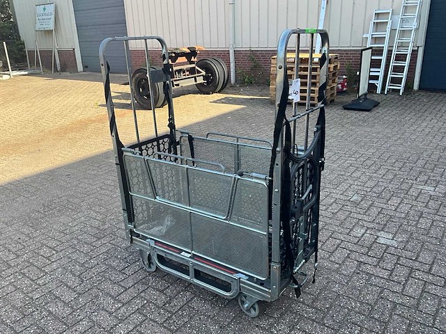 Rolcontainer / magazijnwagen - afbeelding 1 van  4