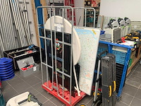 Rolcontainer met inhoud - afbeelding 1 van  4