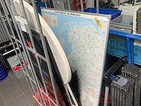 Rolcontainer met inhoud - afbeelding 3 van  4
