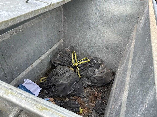 Rolcontainer - afbeelding 4 van  4