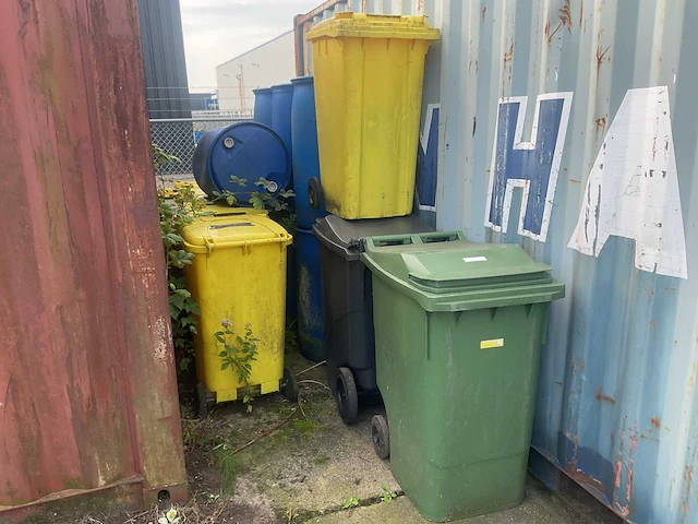 Rolcontainers en opslagvaten - afbeelding 1 van  3