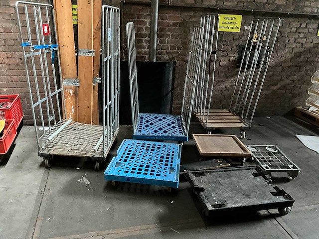 Rolcontainers en transportkarren - afbeelding 1 van  6