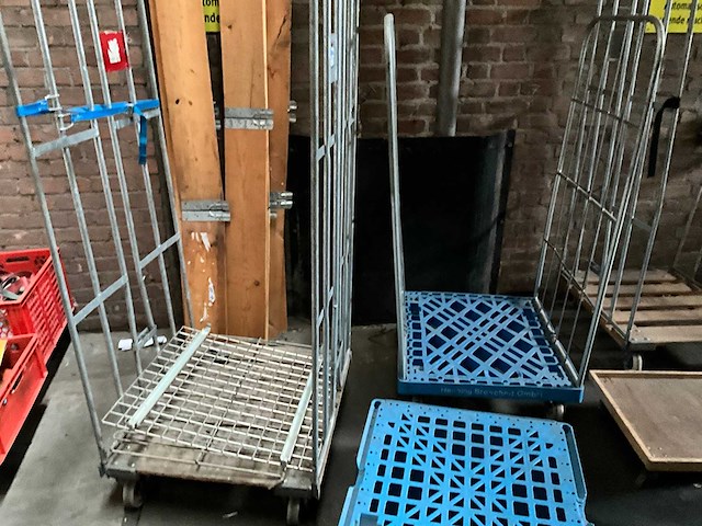 Rolcontainers en transportkarren - afbeelding 2 van  6