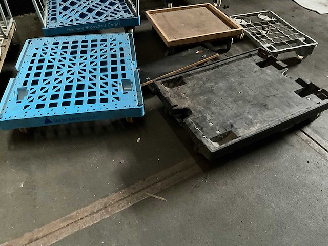 Rolcontainers en transportkarren - afbeelding 3 van  6