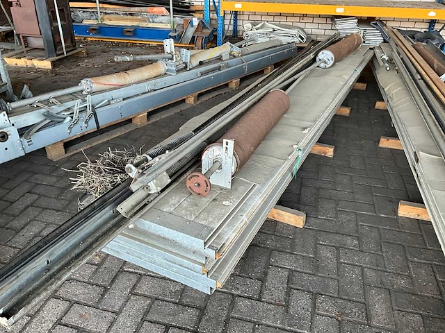 Roldeur en garagedeur (4x) - afbeelding 8 van  11