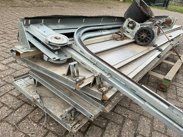 Roldeur / sectionaaldeur / rolpoort (2x) - afbeelding 4 van  17