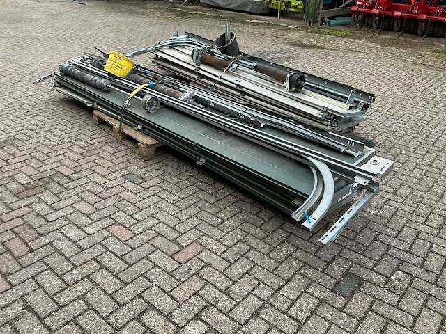 Roldeur / sectionaaldeur / rolpoort (2x) - afbeelding 15 van  17