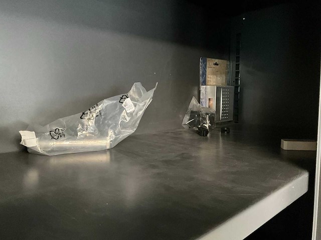 Roldeurkast met inhoud (2x) - afbeelding 6 van  8