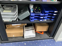 Roldeurkast met inhoud (3x) - afbeelding 15 van  16