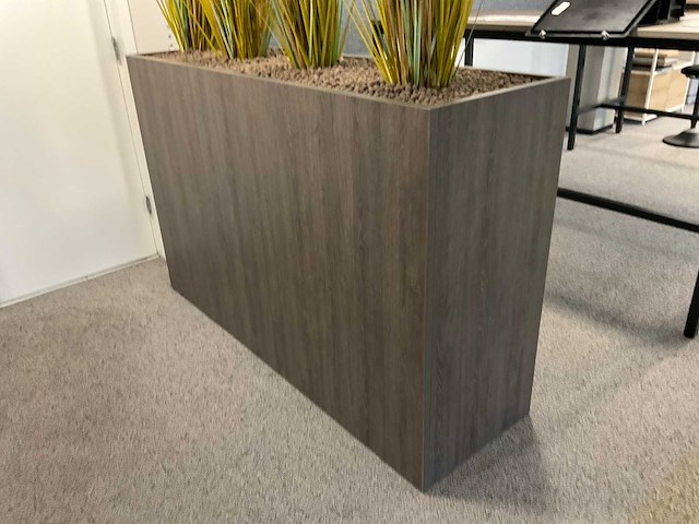 Roldeurkast met plantenbak - afbeelding 5 van  6