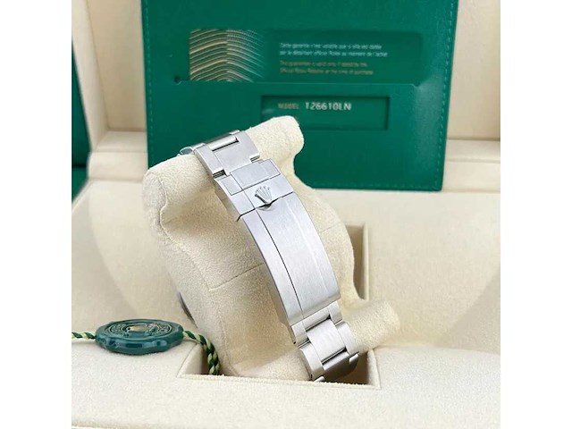 Rolex - submariner date - 2025 -126610ln - full set - afbeelding 1 van  1