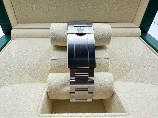 Rolex airking | 126900 | 2026 | unworn - afbeelding 4 van  7