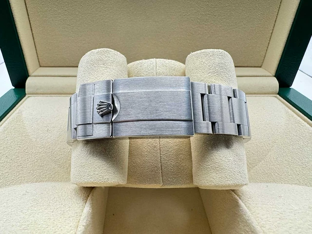 Rolex airking | 126900 | 2026 | unworn - afbeelding 4 van  12