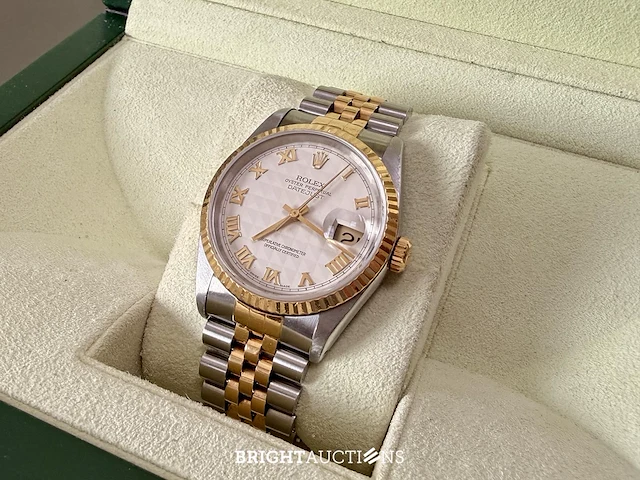 Rolex datejust - 16233 - pyramid dial - 1989 - afbeelding 1 van  17