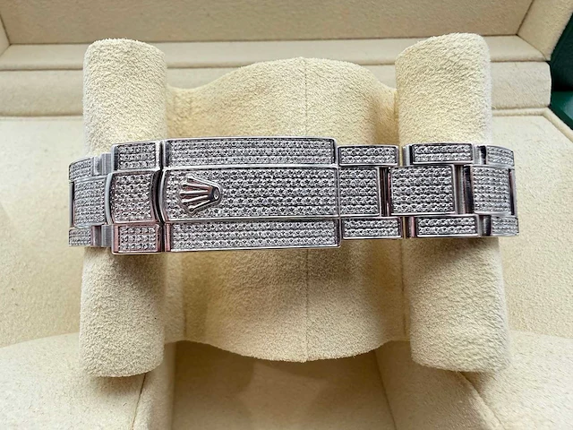 Rolex datejust 31 278240 | steel oyster iced out natural diamonds | roman dial | 2023 - afbeelding 8 van  12