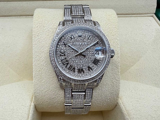 Rolex datejust 31 | steel oyster iced out natural diamonds | roman dial | 2023 - afbeelding 1 van  12