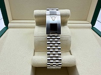Rolex datejust 36 126200 | black dial | jubilee | 2026 | unworn - afbeelding 8 van  12