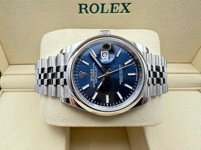 Rolex datejust 36 126200 | blue | jubilee | unworn | 2026 - afbeelding 7 van  12