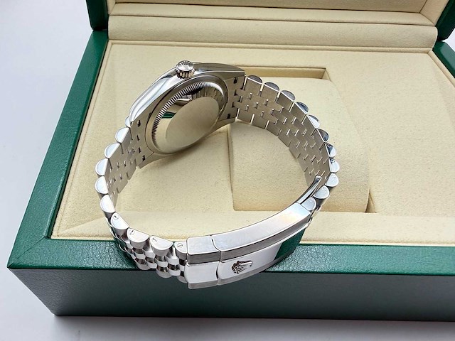 Rolex datejust 36 126200 | blue roman dial | jubilee | unworn | 2026 - afbeelding 11 van  12
