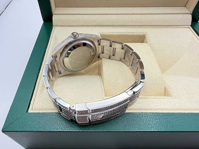Rolex datejust 36 126200 | full "iced" out with natural diamonds arabic dial - afbeelding 2 van  12