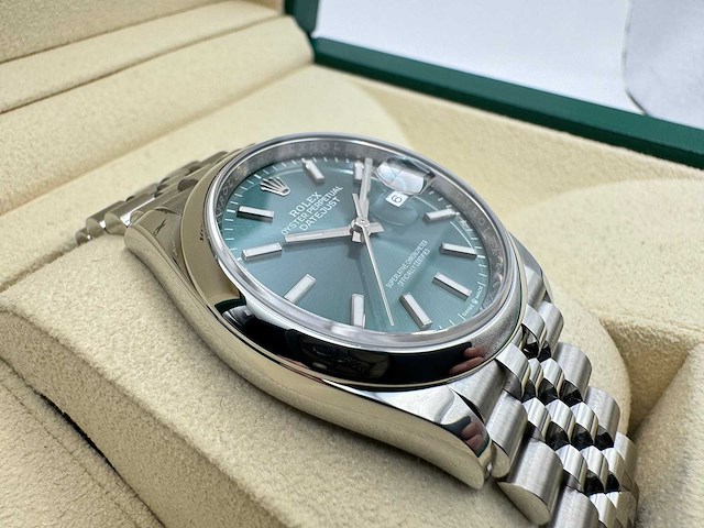 Rolex datejust 36 126200 | full set | 2025 | jubilee - afbeelding 11 van  12
