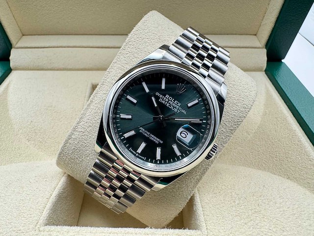 Rolex datejust 36 126200 | full set | 2025 | jubilee - afbeelding 6 van  12