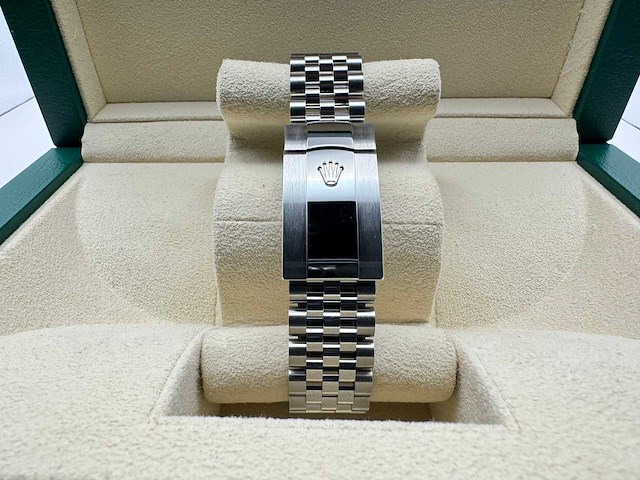 Rolex datejust 36 126200 | full set | 2025 | jubilee - afbeelding 8 van  12